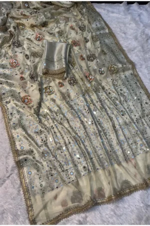 OffWhite Soft Georgette Silk Saree.3